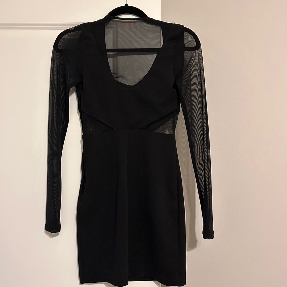 Elegant Black Mesh Sleeve Dress